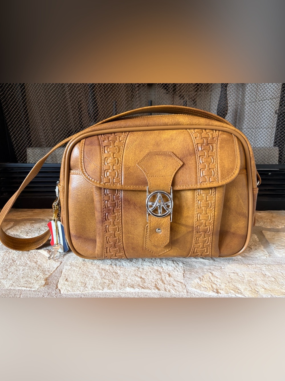 1970’s Hip Shoulder Tote
American Tourister Tan Messenger Bag